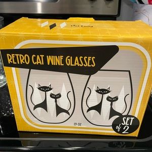 my cat lady box cat wine glasses